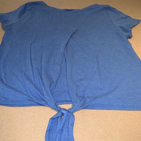 T shirt with cut out back - Picture 2 of 4